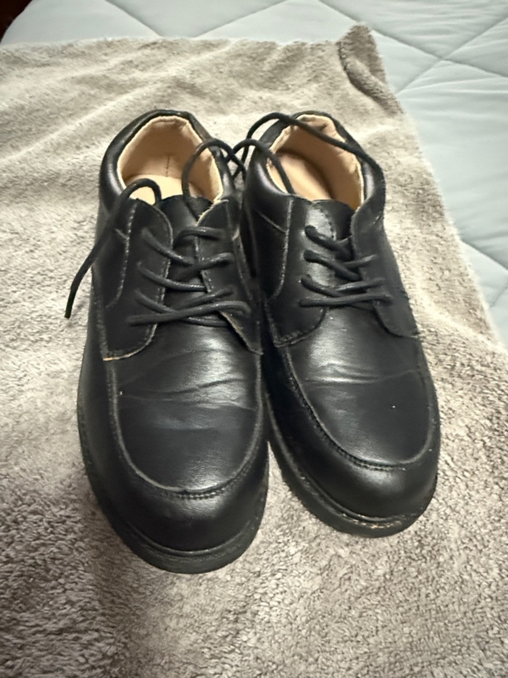 Youth Black Leather Lace-Up Casual Shoes